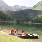 Heisshof بيت ضيافة سخلادميخ