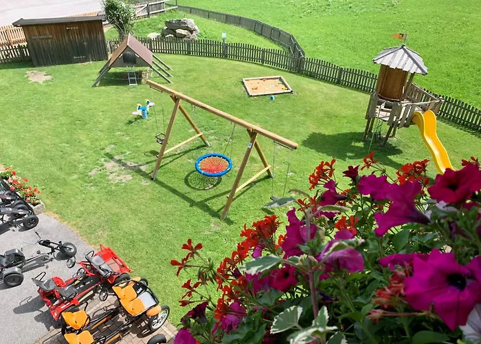 Heisshof Guest house 3*