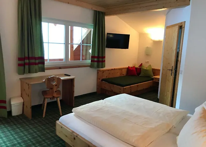 Guest house Heisshof